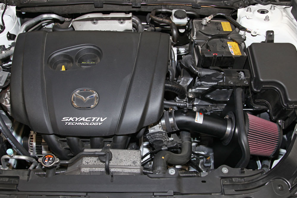Sistema de inducción K&amp;N Mazda 3 2.0L 2018